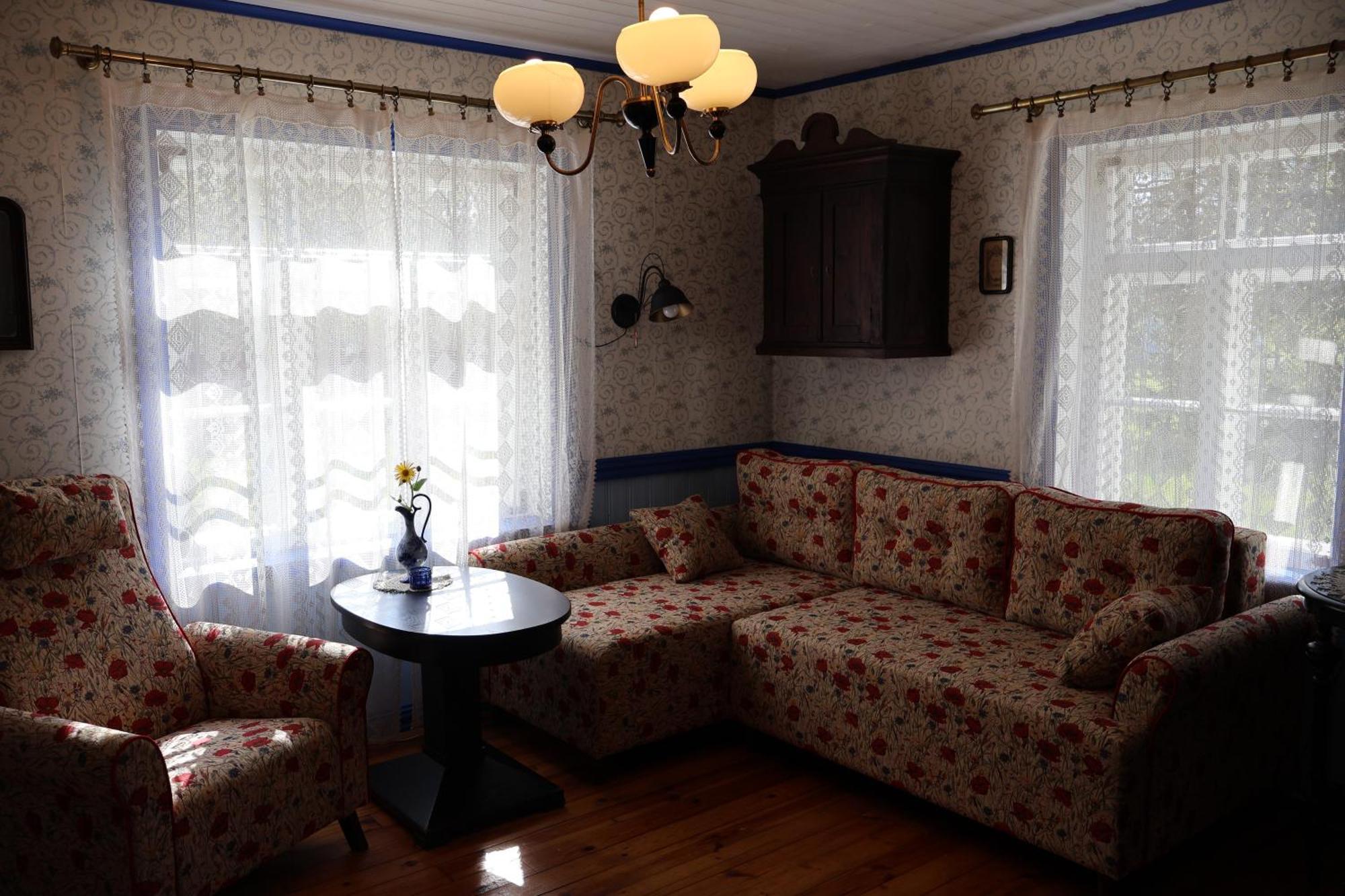 Hotel Leesi Kuelalistemaja Zewnętrze zdjęcie